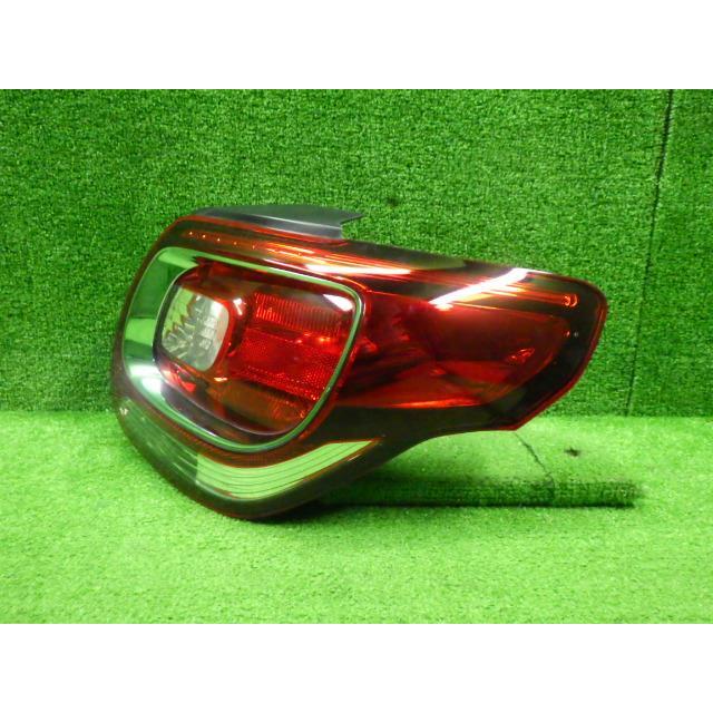 シトロエン DS3 ABA-A5C5F04 右テールランプ     9676973380-00  8886 |  | 01