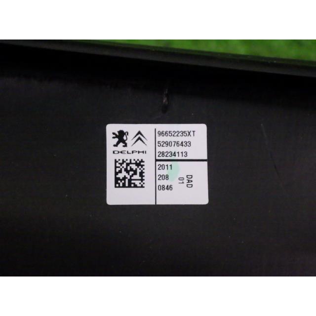 平成24年　シトロエン DS3 ABA-A5C5F04 パワーウインドウスイッチ 　レーシング　6速MT    96652235  8886 |  | 04