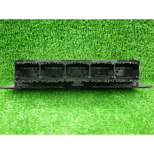 ボルボ 60シリーズ LDA-FD4204T キーレスコンピューター 31419588  8898 |  | 03