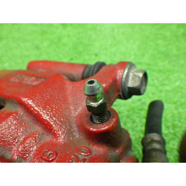 ジューク CBA-NF15 左Rキャリパー    パット7mm/ニスモ RS 後期 44011-3YW0A  8912_4