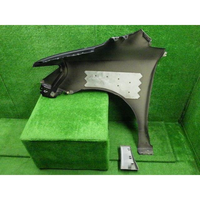 エルグランド DBA-TE52 右Fフェンダー GAE   プロテクターモール付 63100-1JB0B  8931 | エルグランド | 02