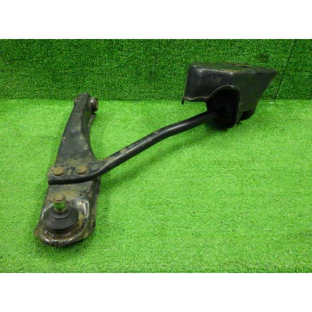 キャリィ LE-DA63T 左Fロアアーム    テンションロッド付 45202-77A10 45202-77A11 8944 | キャリイ | 01