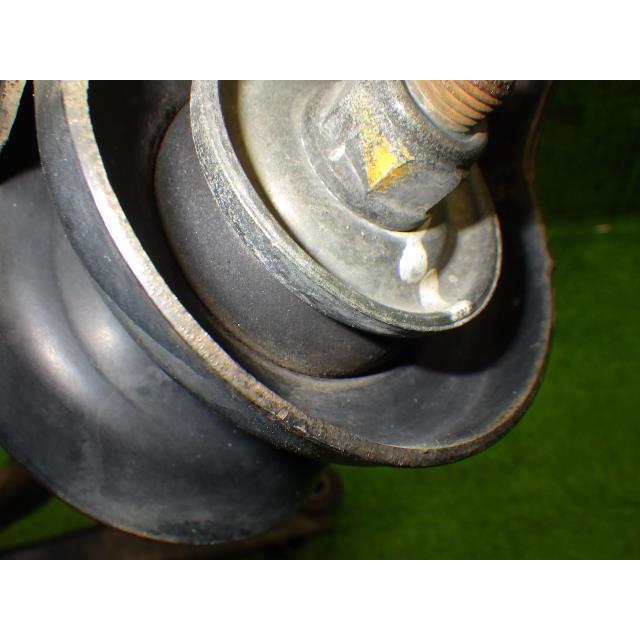 キャリィ LE-DA63T 左Fロアアーム    テンションロッド付 45202-77A10 45202-77A11 8944 | キャリイ | 05