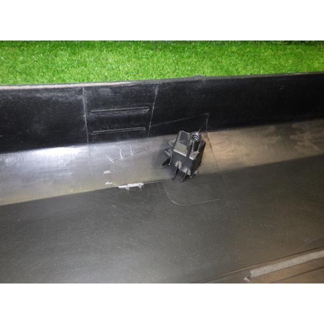 セレナ 5AA-GFNC27 右Rドアプロテクター KAD   フットセンサー付 82870-5TA0B  8994 | セレナ | 07