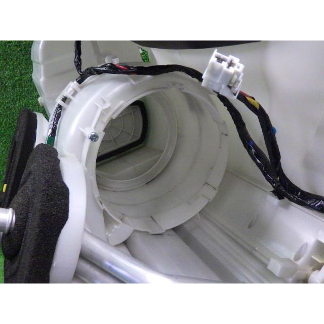 セレナ 5AA-GFNC27 A/Cクーリングユニット    フロント用/ヒーターコア/エバポレーター/ 27210-5TA2B  8994 | セレナ | 02