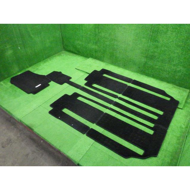 セレナ 5AA-GFNC27 フロアマット    運転席欠品   8994 | セレナ