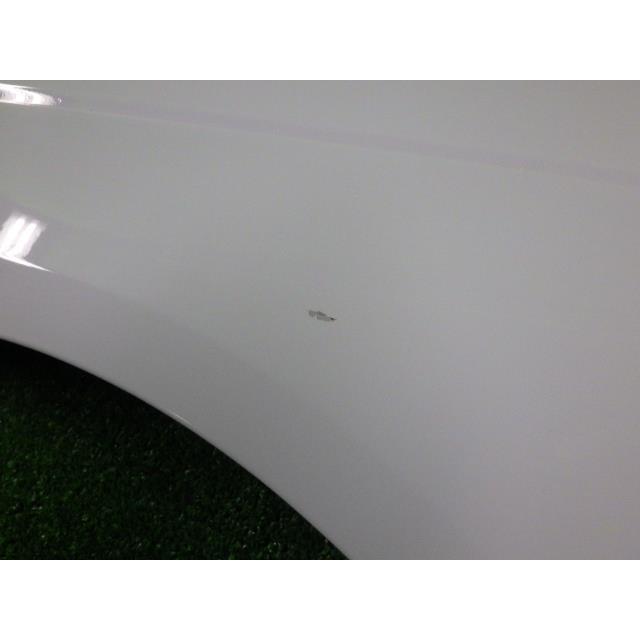 ブルーバード GF-ENU14 右Fフェンダー QM1 白   63100-8E030  9072 |  | 03
