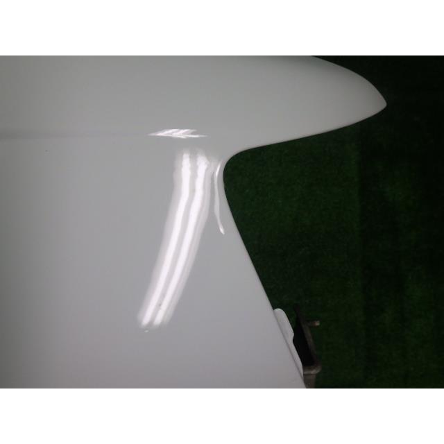 ブルーバード GF-ENU14 右Fフェンダー QM1 白   63100-8E030  9072 |  | 04