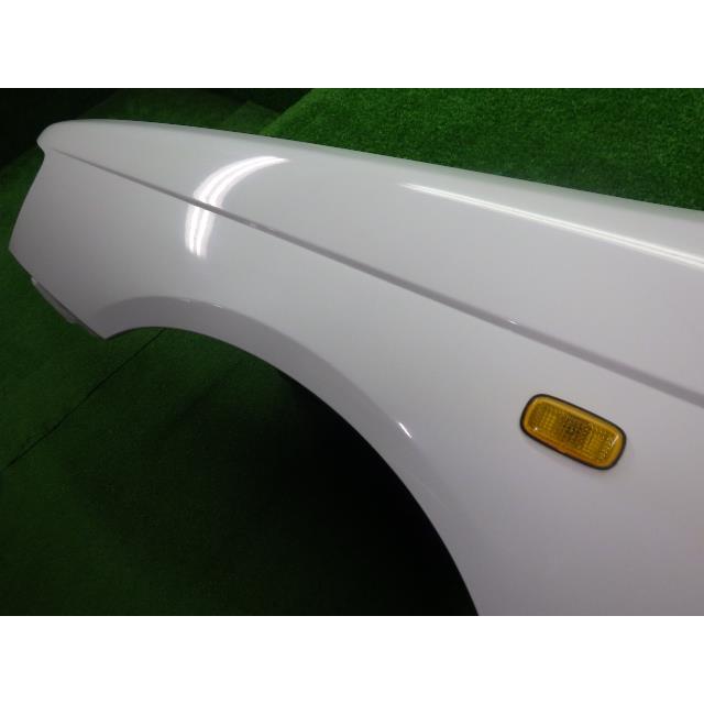 ブルーバード GF-ENU14 左Fフェンダー QM1 白   63101-8E030  9072 |  | 03