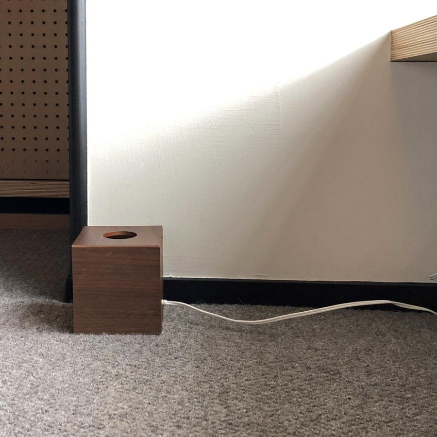 ウォールナットの蚊取り器カバー |  | 05