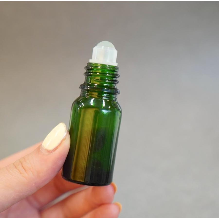 遮光性 角丸 ロールオン ボトル 】 10ml 1本 ガラスボール 黒キャップ
