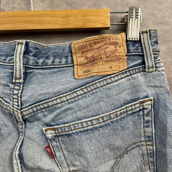 Levi's リーバイス 501 デニムジーンズパンツ ライトブルー ボタンフライ W31L34 実寸W30in 赤タブ 5010114 USA 海外輸入 古着 LK10092｜leteety0120｜09