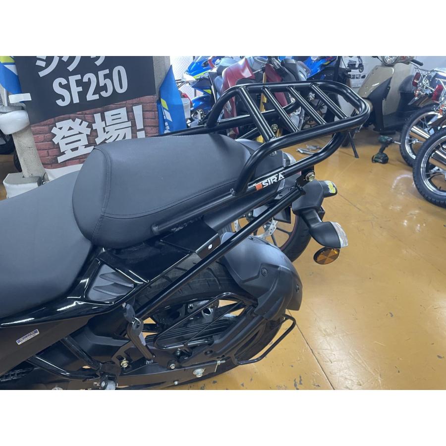 FZ25、FZS25 リアキャリア FZ25 FZS25 FAZER25 SIRA リアキャリア ラック キャリア インド