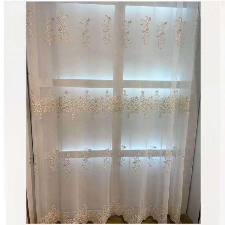 レースカーテン【☆あみたん☆様　オーダー品　花柄刺繍レース　遮熱　UV 両開き】 レースカーテン【☆あみたん☆様 オーダー品 花柄刺繍レース 遮熱 UV