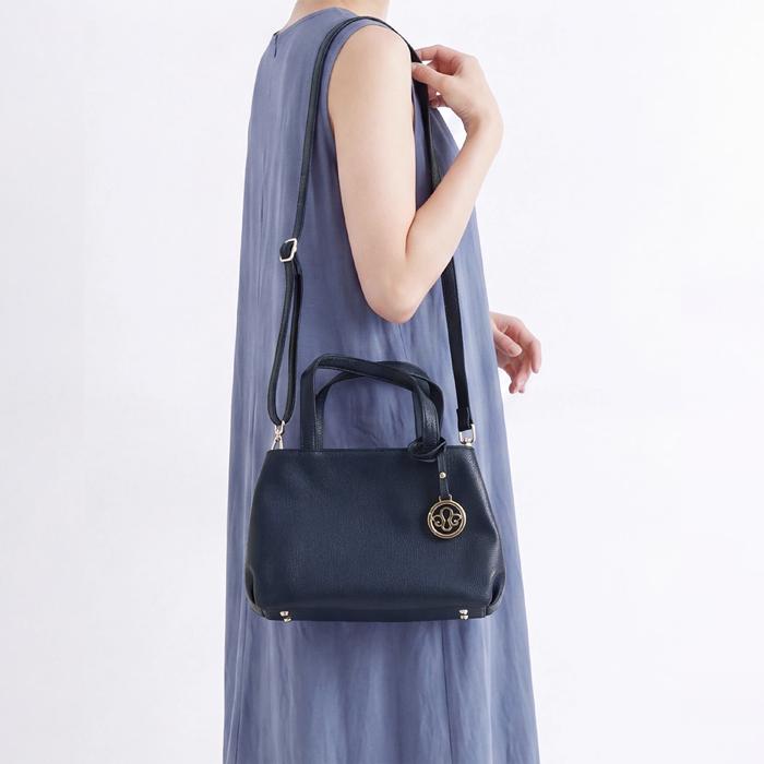 バッグ ハンドバッグ 2WAY MARTHA マーサ 本革 牛革 レディース レザー 肩掛け 高見え 通勤 通学 オープンポケット ブラック グレー ネイビー 26396 |  | 03