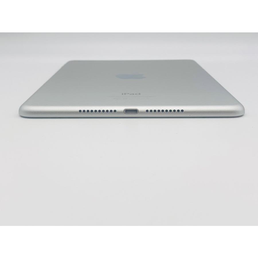 iPad Pro pro 第1世代 32GB シルバー ライトニングケーブル 付き 中古