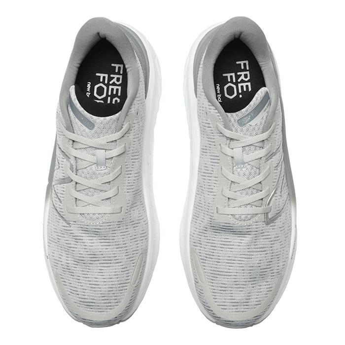 New Balance S01 トレーニングシューズ グレー New Balance（ニューバランス） スニーカー New Balance Fresh Foam X