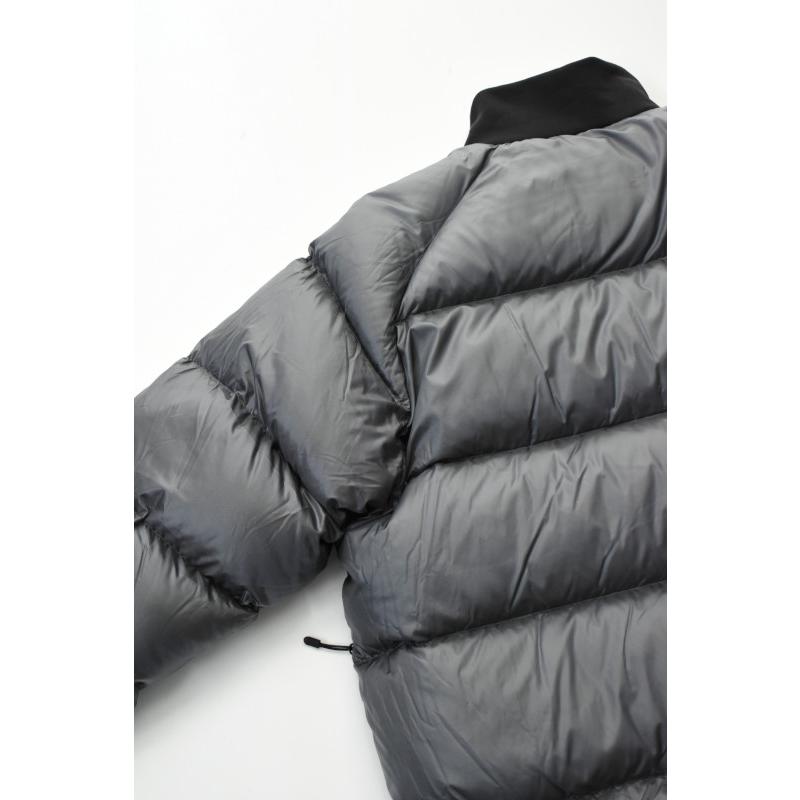 【SALE!】Scye (サイ) Nylon Stretch Reversible Down Jacket [BLACK]の画像
