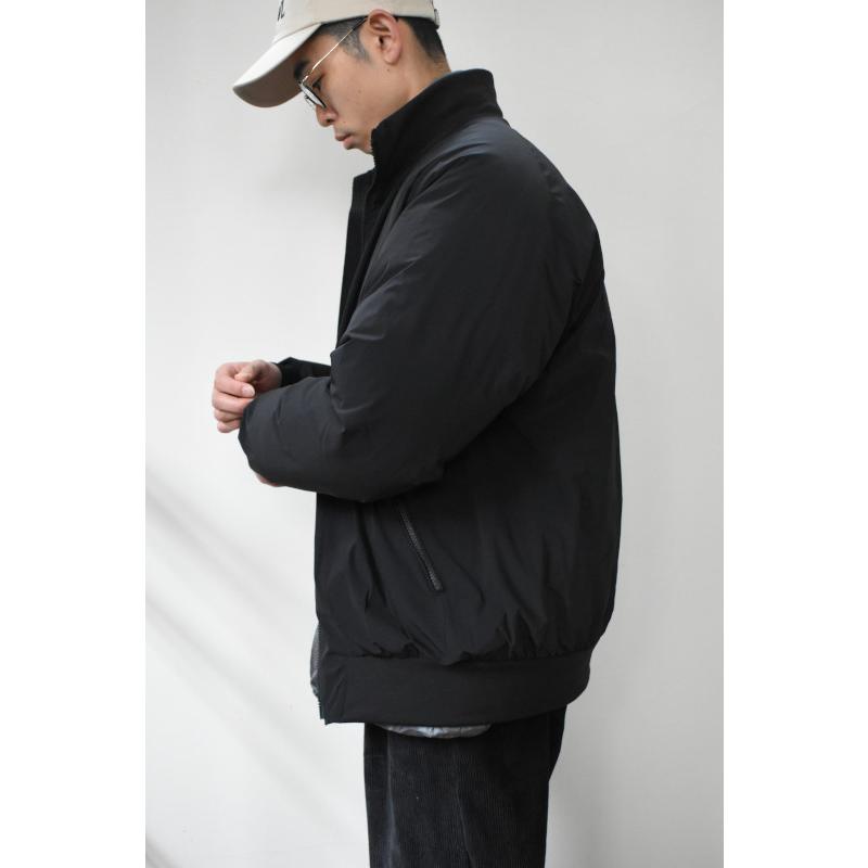 【SALE!】Scye (サイ) Nylon Stretch Reversible Down Jacket [BLACK]の画像
