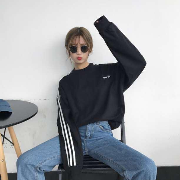 薄手トレーナー レディース トップス 韓国ファッション 3本ライン 黒 ブラック カジュアル オルチャン プチプラ Re1029 Astgift 通販 Yahoo ショッピング