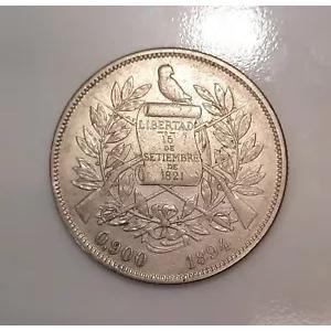 5. 格付けされていない 1894 年、グアテマラ、国連ペソ。銀貨