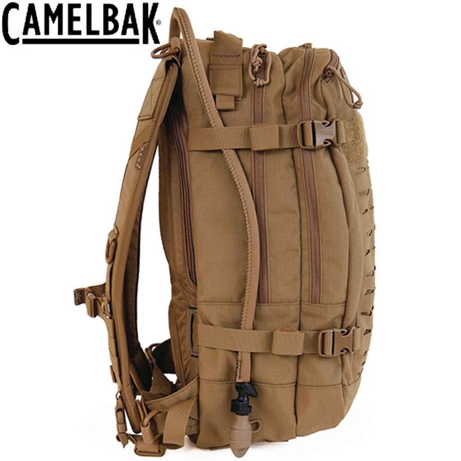 美品　米軍放出品　CAMELBAK キャメルバック　ミリタリーリュック　ブラック バックパック 米軍 放出品 バッグ ミリタリー camelbak リュック