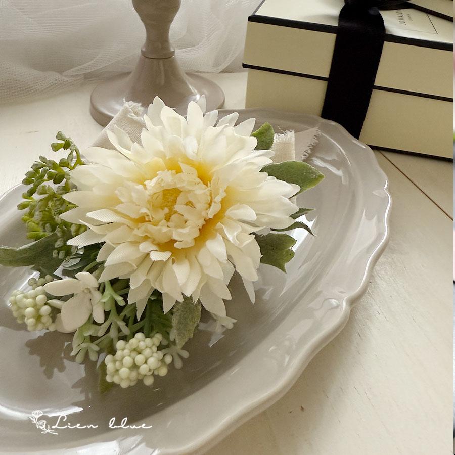 コサージュ グリーン オフホワイト 小花 リボン かわいい  春 シンプル　卒業式　入学式　結婚式 |  | 02