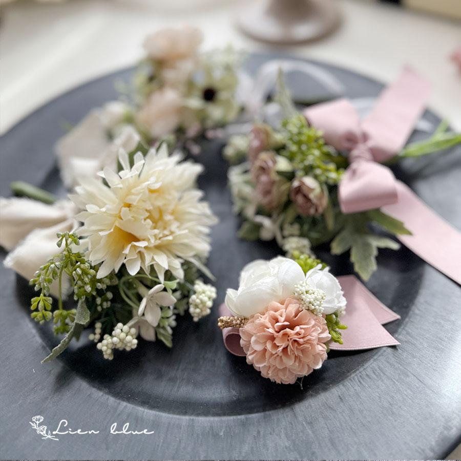 ミニコサージュ ラナンキュラス ピンク グリーン ホワイト リボン かわいい  春 シンプル　卒業式　入学式　結婚式 |  | 03