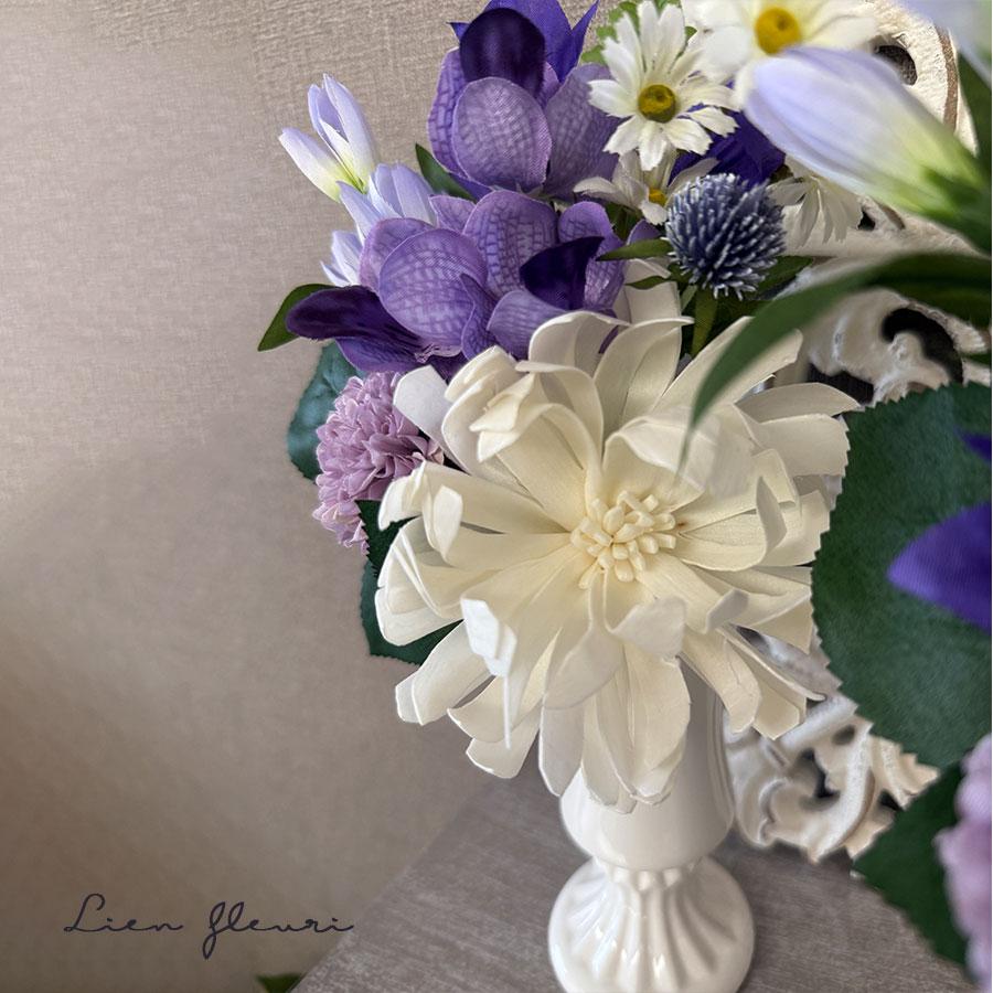 仏花 アーティフィシャルフラワー ソラフラワー 花瓶付き 仏壇用 造花 1束 お彼岸 初盆 供花 お供え お盆 菊花 ペットお供え お悔やみ |  | 02