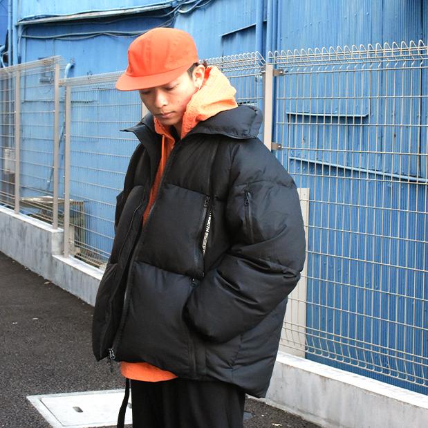 タイトブース TBPR TIGHTBOOTH スケートボード SIX PACK DOWN JKT (Black) コート、アウター