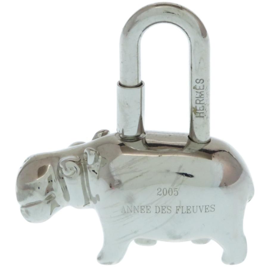 エルメス ファッション カバ Des 05 キーホルダー シルバー バッグチャーム Fleuves 美品 Annee Des 00 Hermes アクセサリー