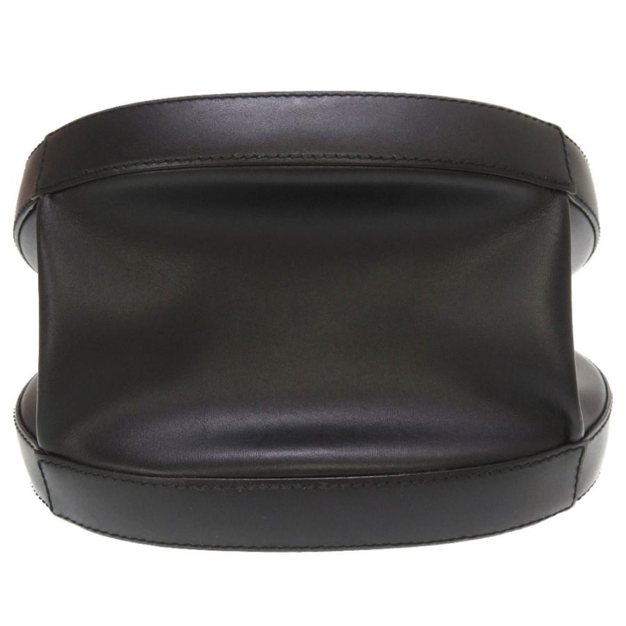 LOEWE 美品 ロエベ 丸型 アナグラム レザー ブラック 2WAY LOEWE 美品 ロエベ 丸型 アナグラム レザー ブラック 2WAY