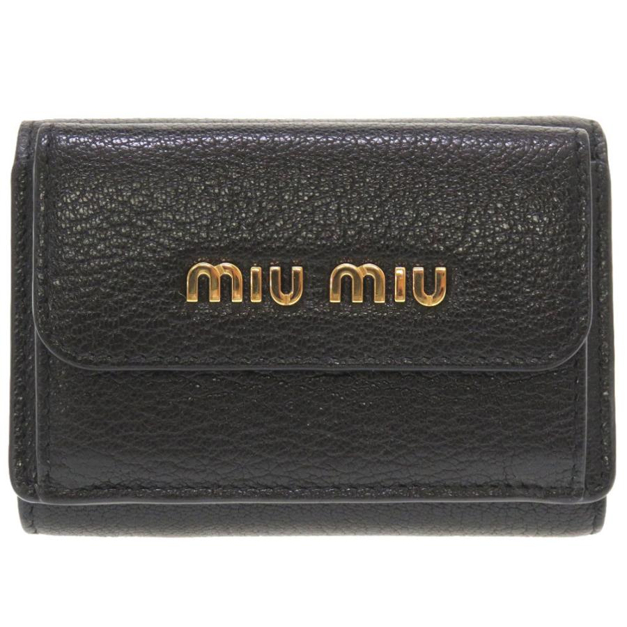 miumiu 三つ折り財布黒ブラック