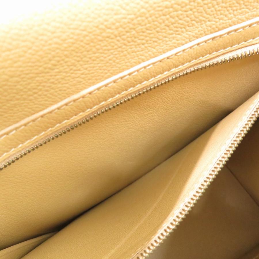 HERMES（エルメス） 美品 ルーシーMM ボックスカーフ シェーブル 