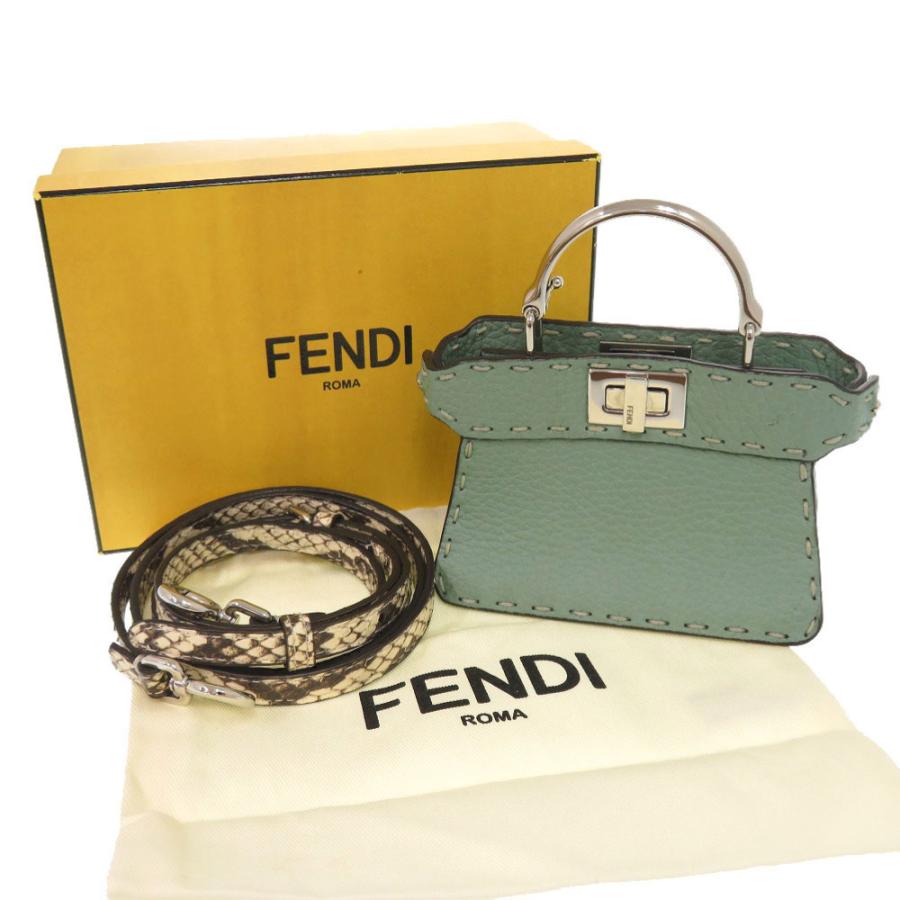 FENDI（フェンディ） 新品同様 ピーカブー アイシーユー マイクロ 