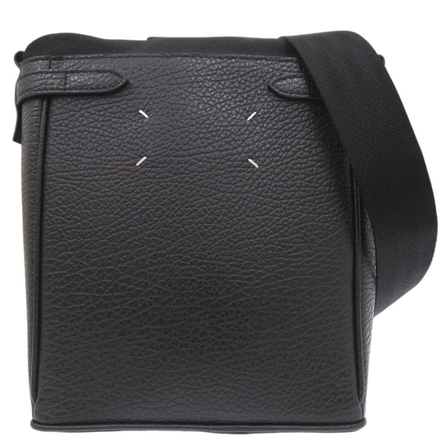 新品同様 メゾン マルジェラ 5AC CAMERA BAG VERTICAL カメラバッグ