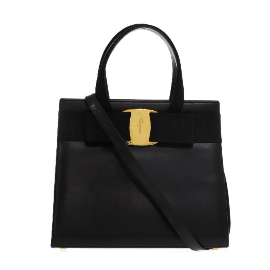 美品 サルヴァトーレフェラガモ ヴァラリボン BA214178 レザー  