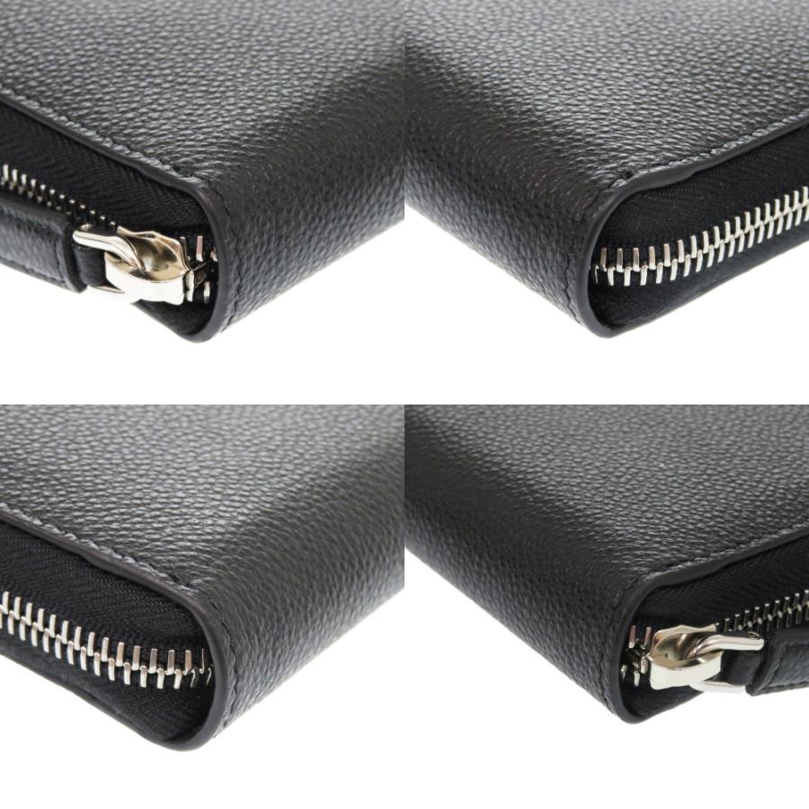 PRADA（プラダ） 新品同様 ソフトカーフ トライアングル 2ML317 レザー