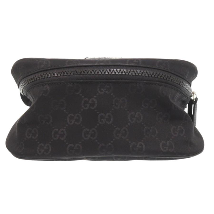 GUCCI（グッチ） 新品同様 GGナイロン ブラック ショルダーバッグ 黒