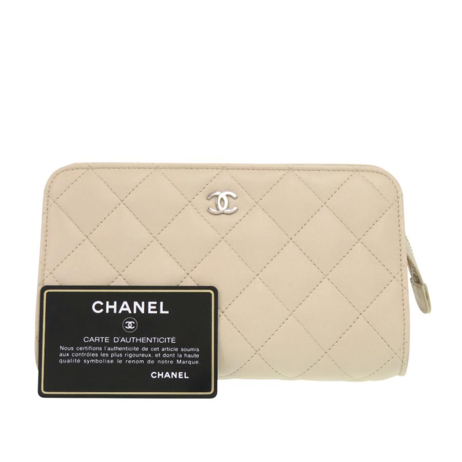 CHANEL（シャネル） 美品 マトラッセ ポーチ ココマーク ラムスキン 10