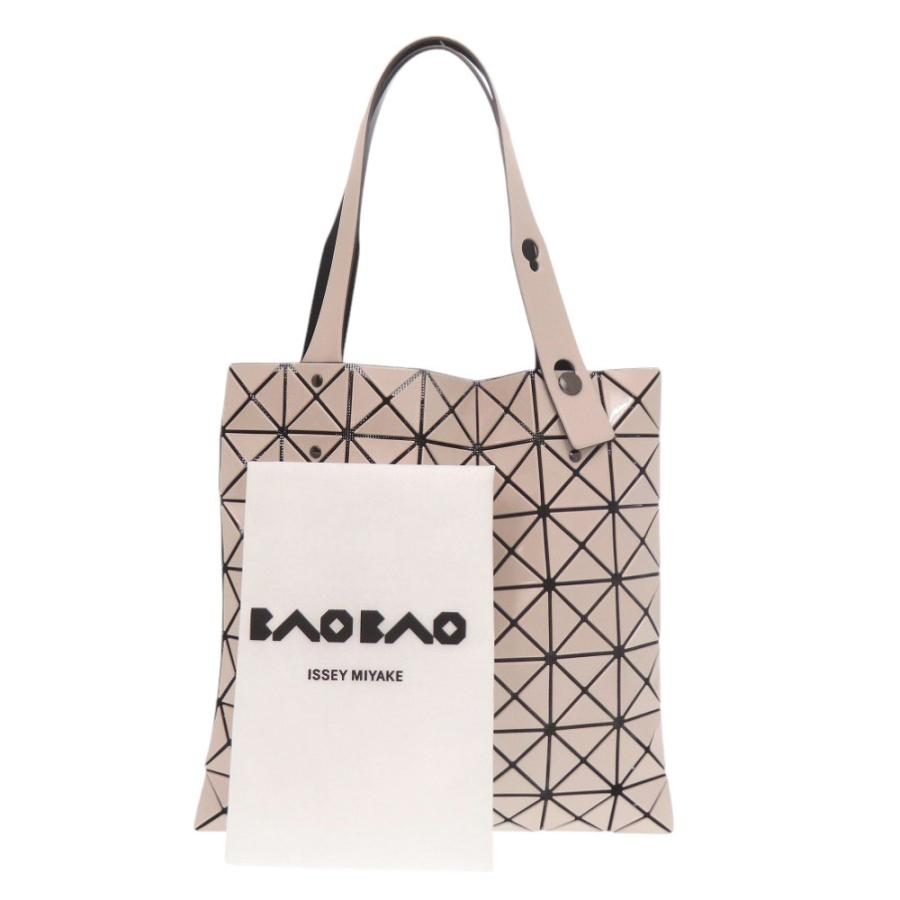 ISSEY MIYAKE（イッセイミヤケ） 新品同様 BAOBAO バオバオ BB51AG047