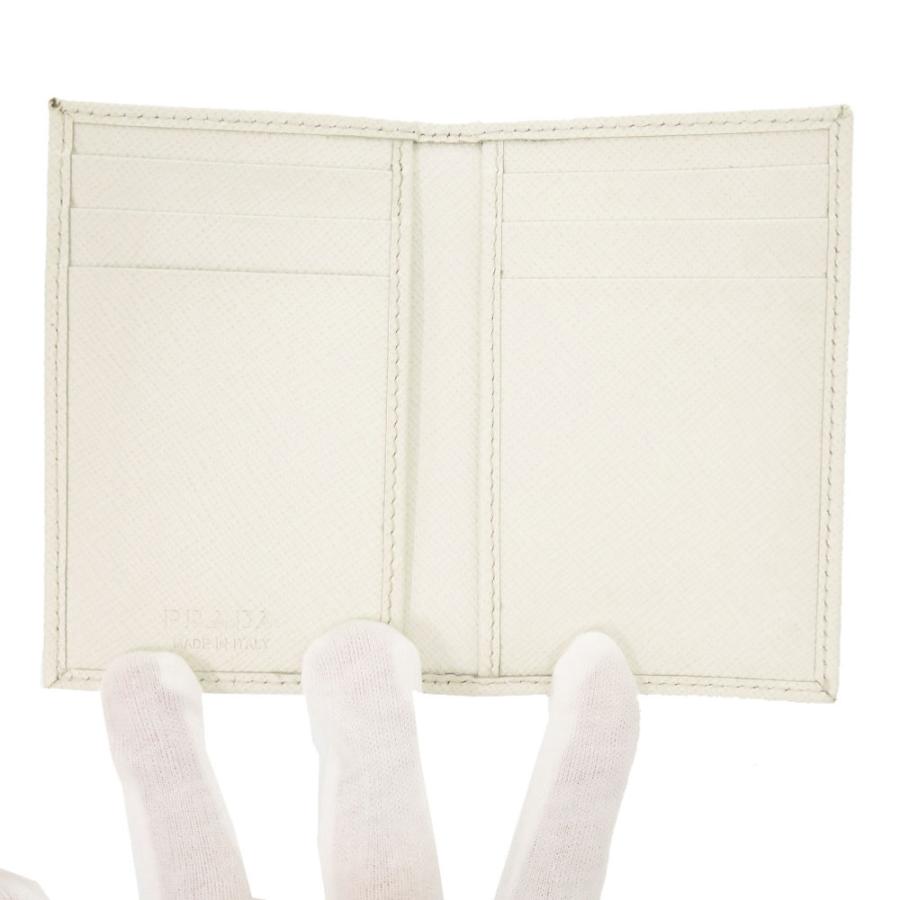美品 プラダ サフィアーノ トライアングル ホワイト カードケース 白 1677【中古】PRADA PRADA（プラダ） 美品 サフィアーノ トライアングル ホワイト カード