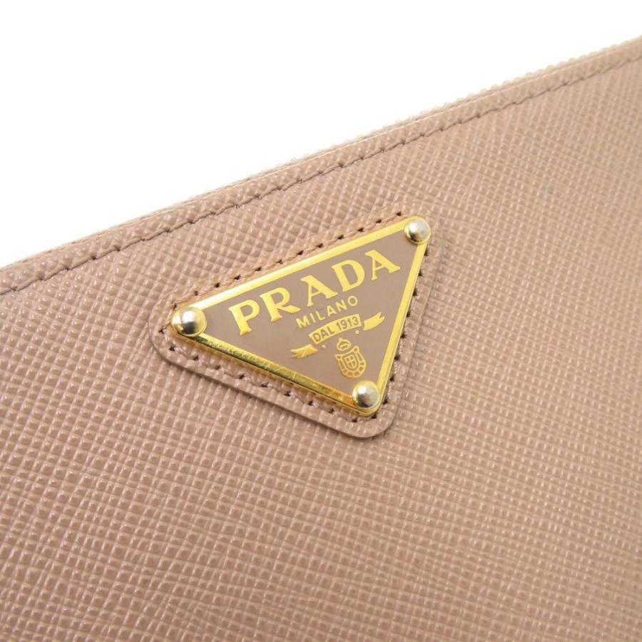 PRADA（プラダ） サフィアーノトライアングル レザー ベージュ