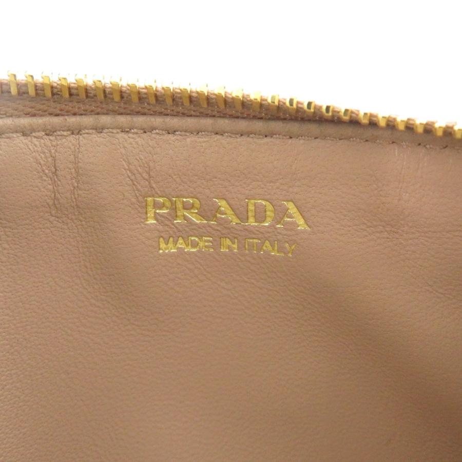 PRADA（プラダ） サフィアーノトライアングル レザー ベージュ
