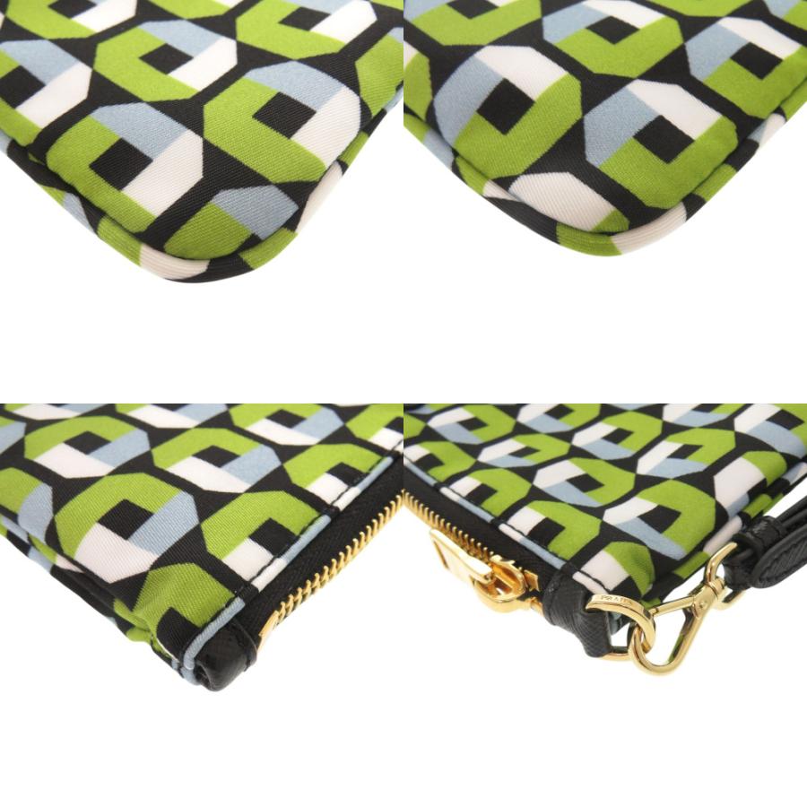 PRADA（プラダ） 新品同様 ナイロン グリーン ポーチ 緑 1289 PRADA