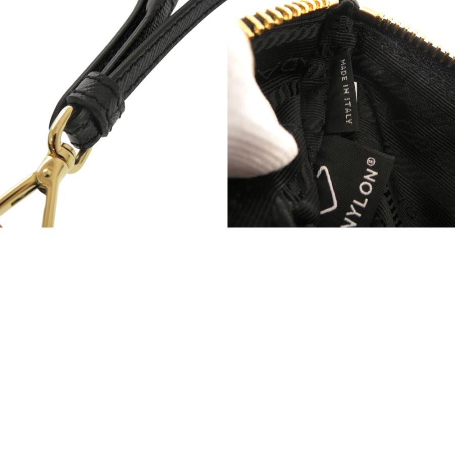 PRADA（プラダ） 新品同様 ナイロン グリーン ポーチ 緑 1289 PRADA
