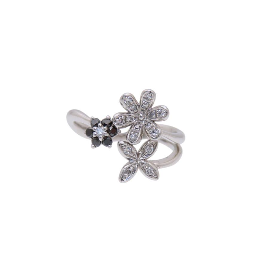 美品 フラワーモチーフ K18WG ダイヤ0.12ct ブラックダイヤ0.11ct