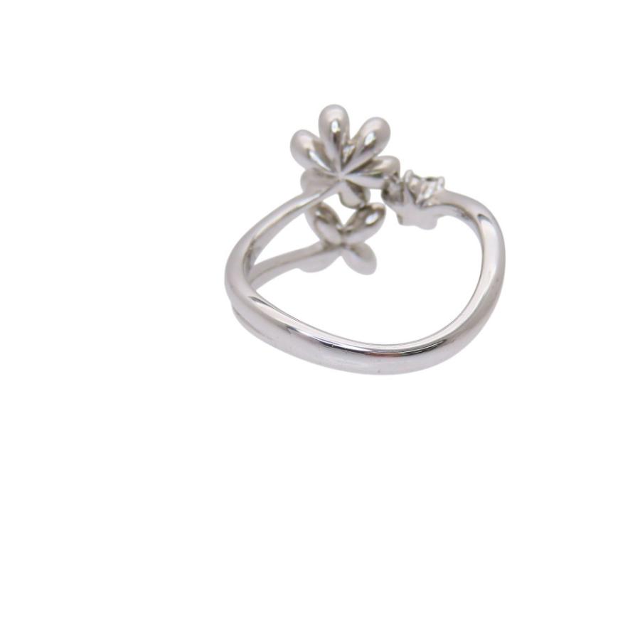 美品 フラワーモチーフ K18WG ダイヤ0.12ct ブラックダイヤ0.11ct