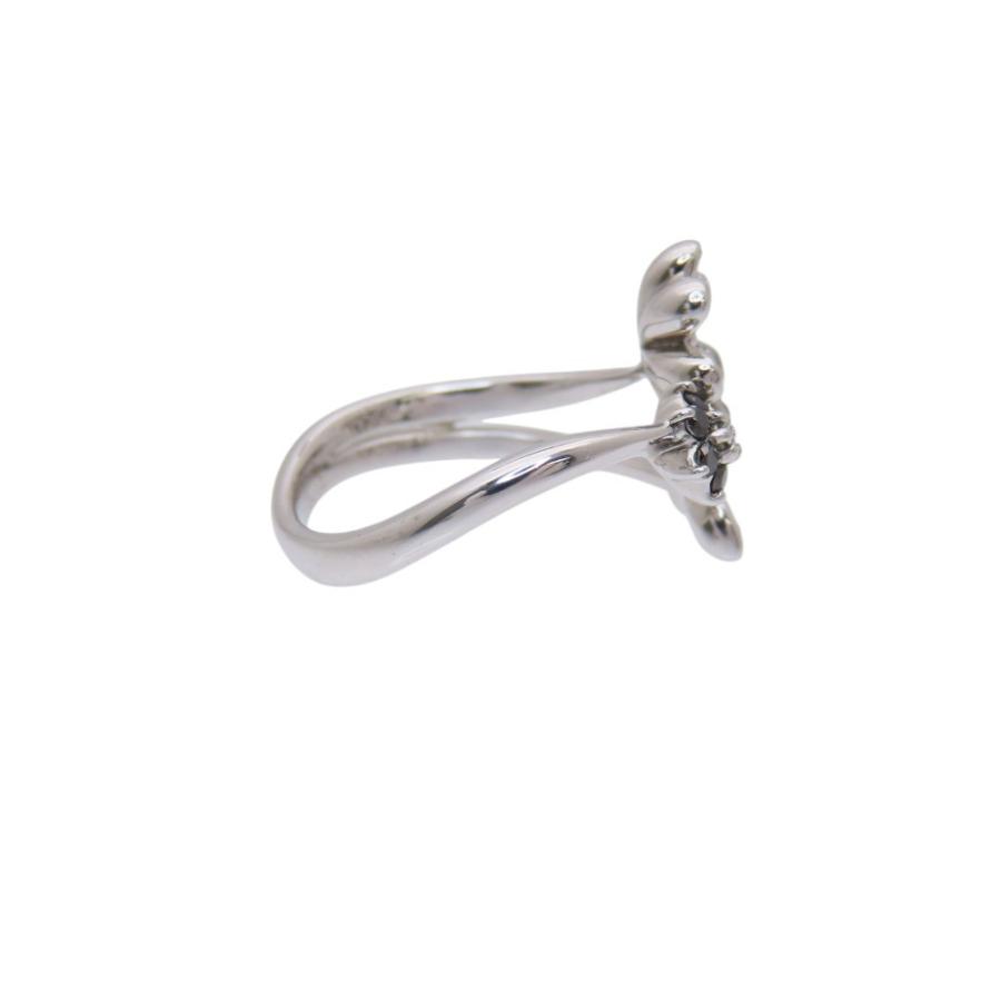 美品 フラワーモチーフ K18WG ダイヤ0.12ct ブラックダイヤ0.11ct 