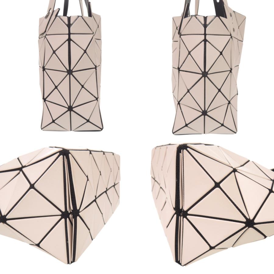 ISSEY MIYAKE（イッセイミヤケ） 美品 BAOBAO バオバオ カラット